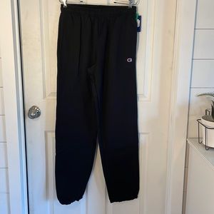 Champion Men’s Sweatpants- Medium